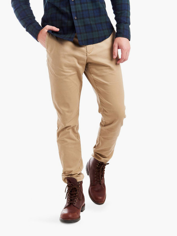 chino_khaki-1_1_9170c16c-0f1e-4291-9076-98d0e7cda4ab.jpg