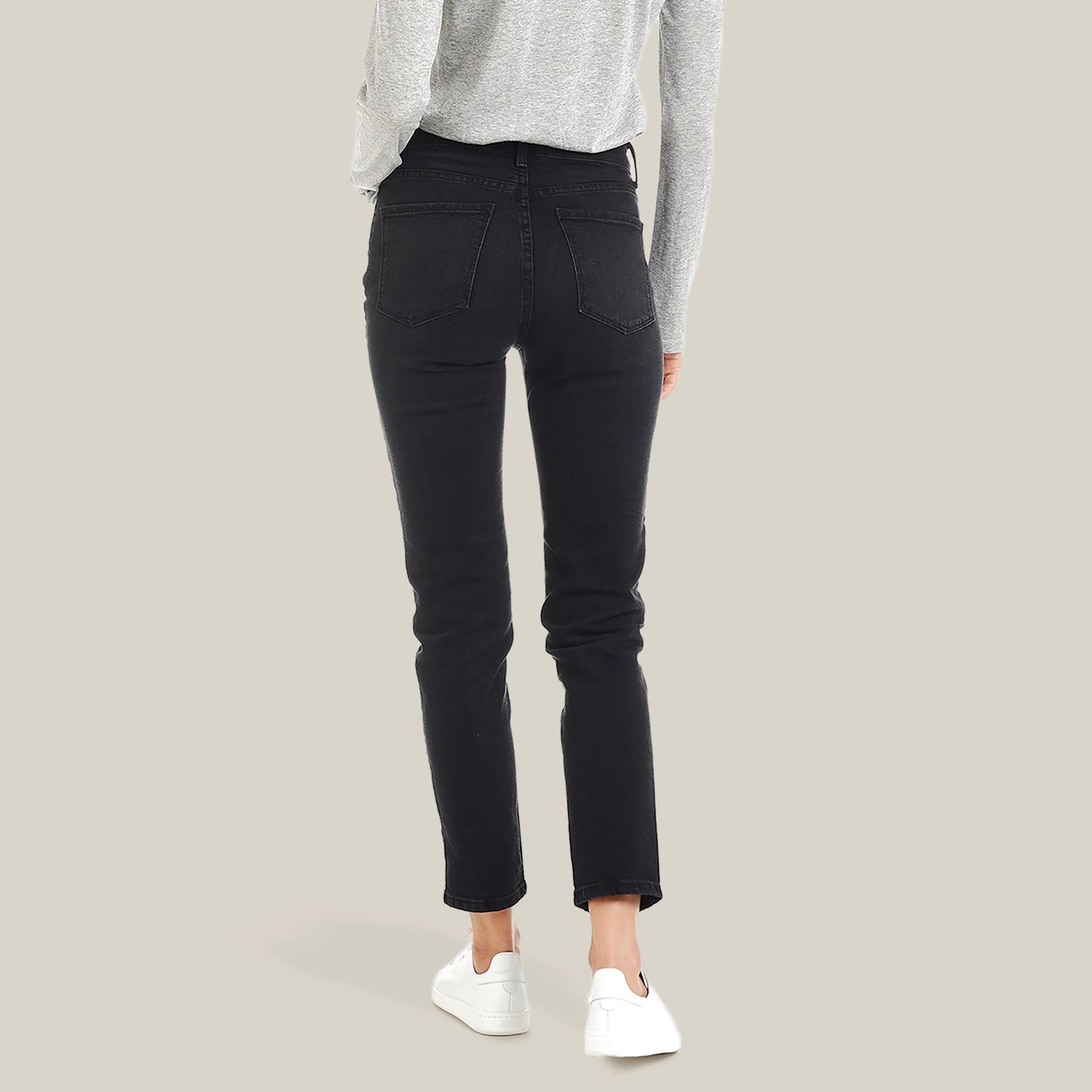 slim_boyfriend_100_cotton_black_073018_0191_1.jpg