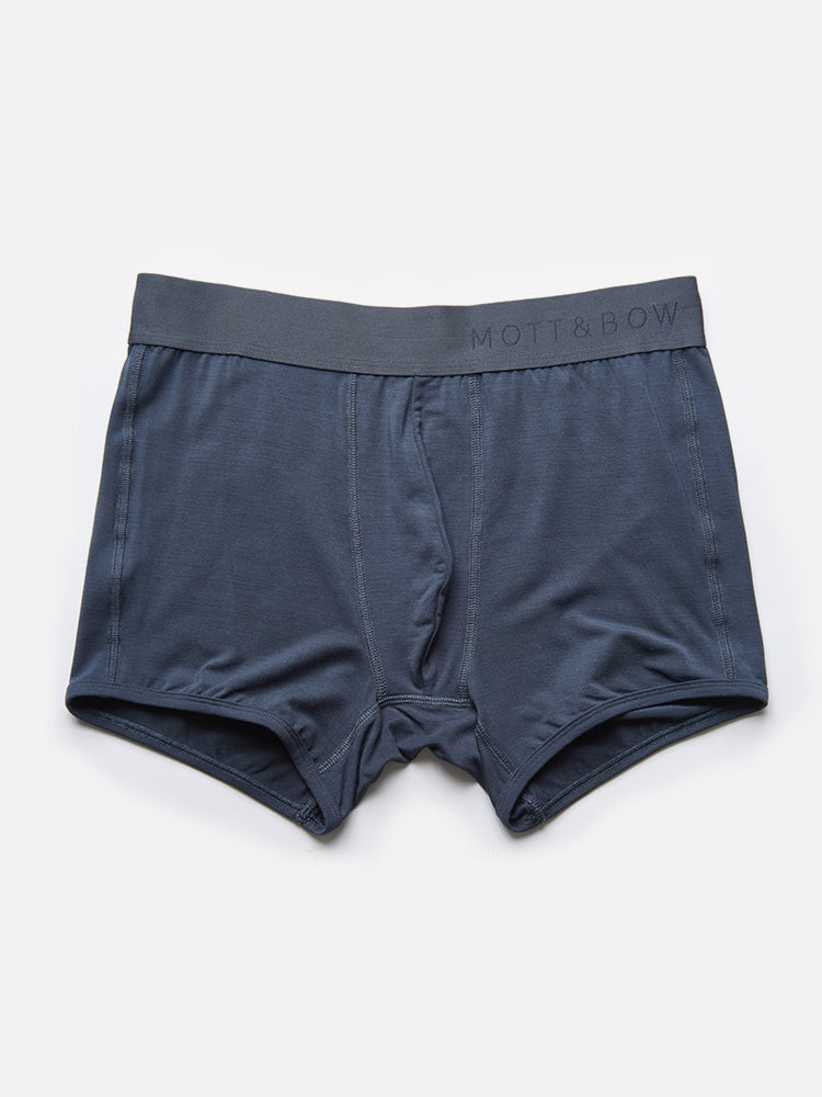 trunk_steelgray_0047_2st.jpg
